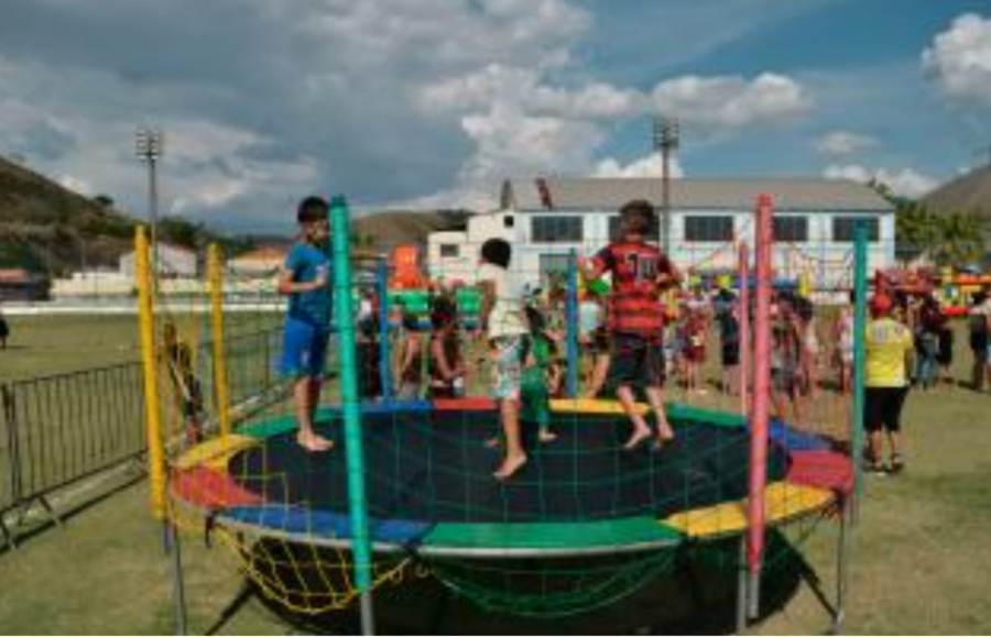 Dia das Crianças em SJ do Barreiro